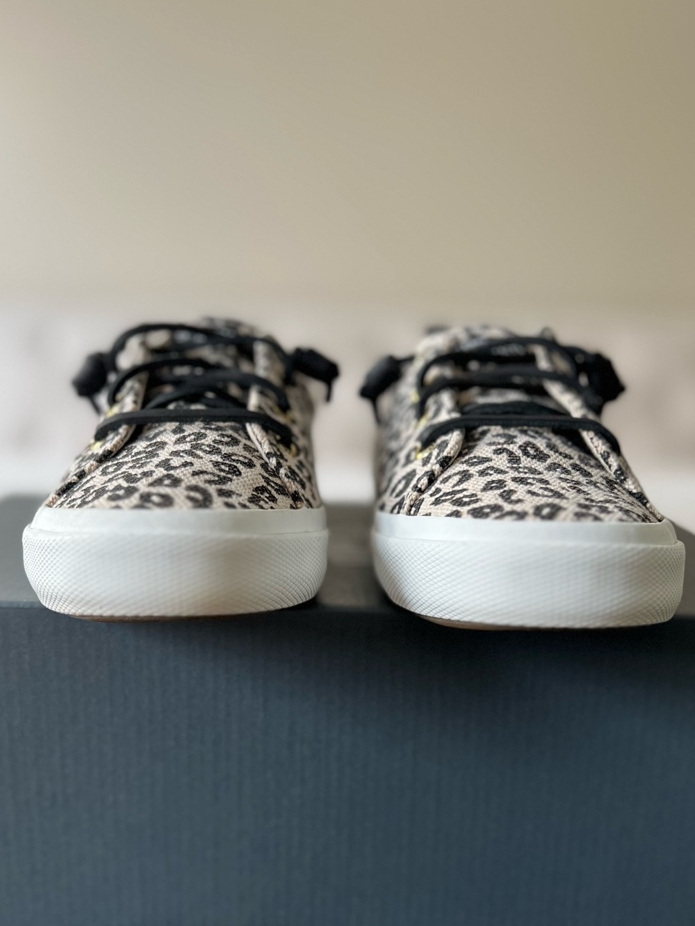 Sperry Pier Wave LTT Sneakers Cream Black Cheetah Animal Print - Picture 3 of 11